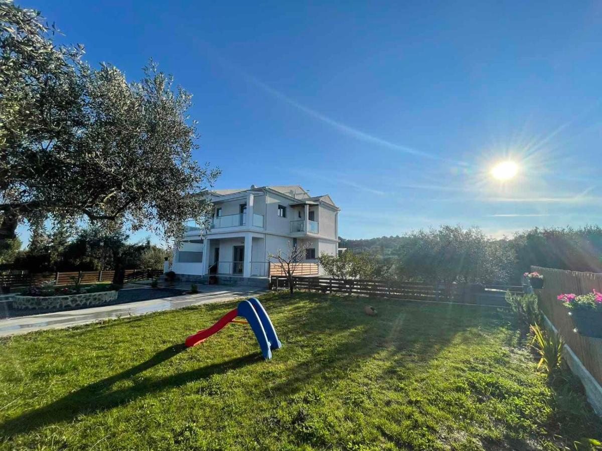 Spyro's House Διαμέρισμα Kouramaditika